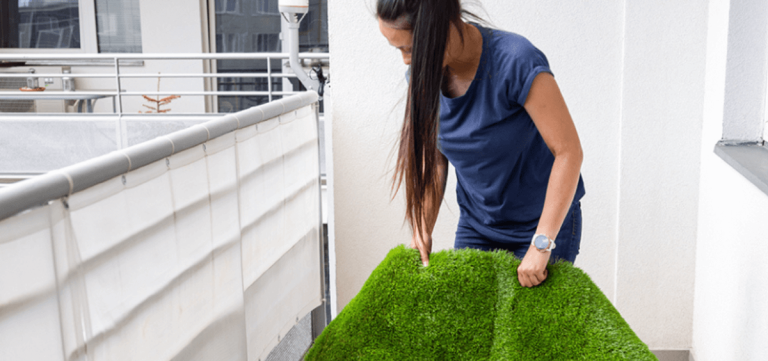 Proměna balkonu snadno a rychle: V hlavní roli travní koberec
