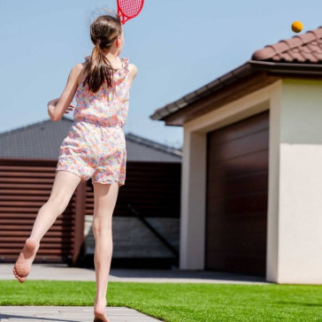 Domácí hřiště na dosah: Sportovní podlahy pro malé i velké sportovce